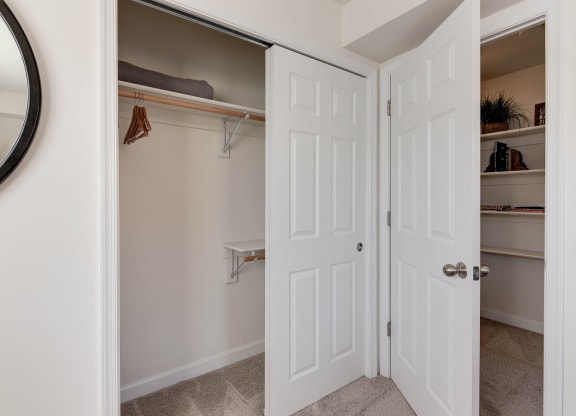 Apartment Rentals in National Landing Arlington VA