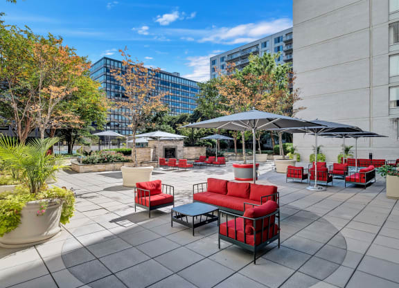 Apartments for rent in Crystal City