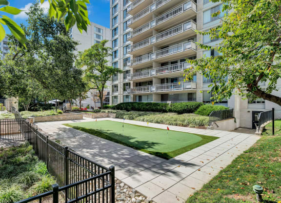 Apartments for rent in Crystal City