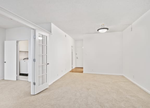 Luxury Apartment Rentals in Crystal City VA