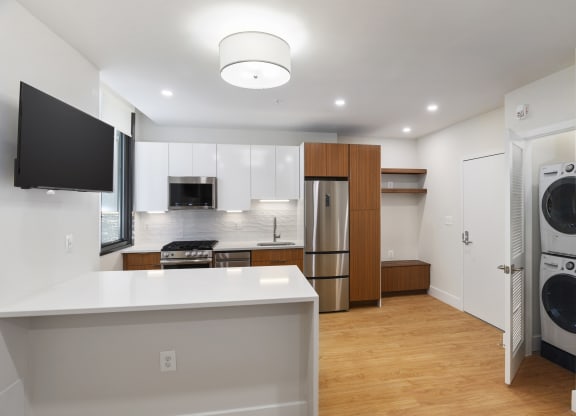 Luxury Apartment Rentals in Crystal City VA