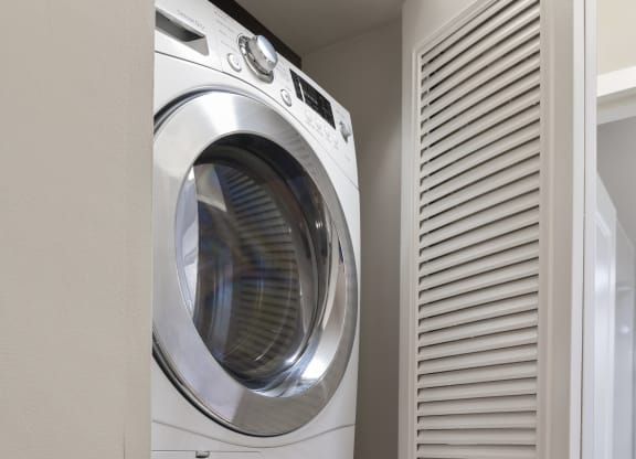 Apartment Rentals in Crystal City Arlington VA