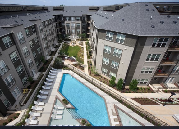 Luxury Apartment Rentals in Herndon VA