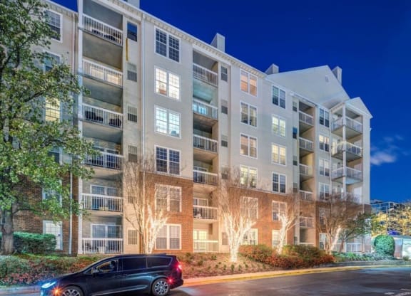 Apartment Rentals in Rosslyn VA