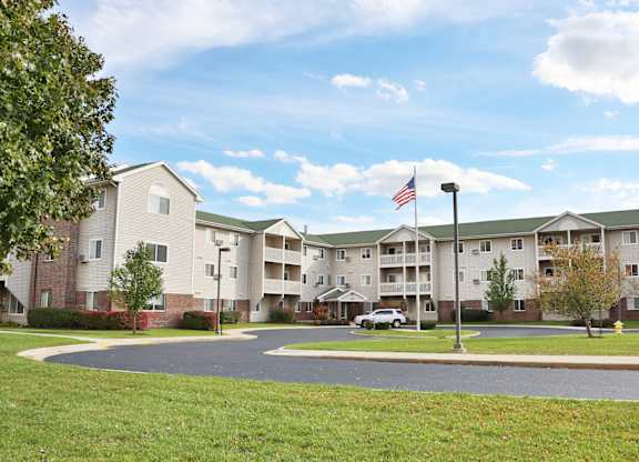 Independent Senior Living in Lansing MI