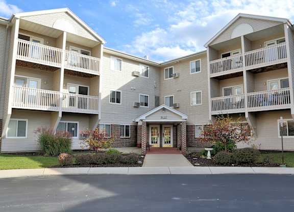 Independent Senior Living in Lansing MI