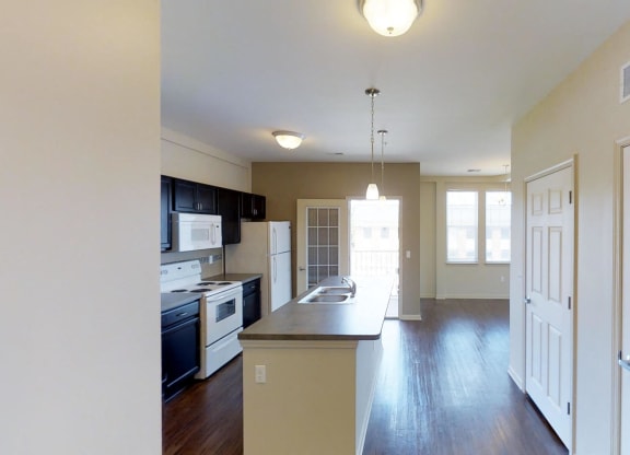 Auburn Square Apartments in Auburn Hills MI Kitchen Area