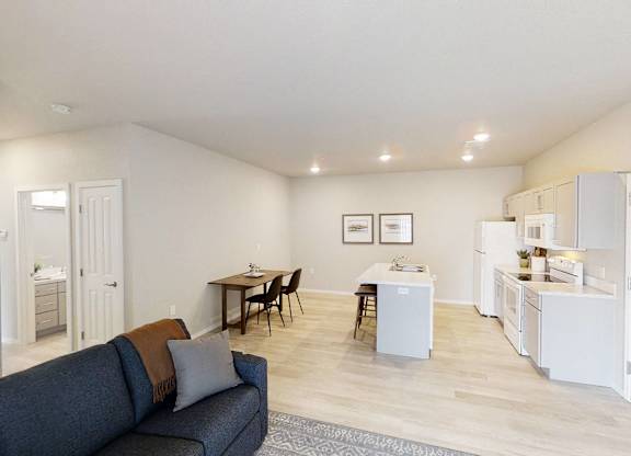 2-Bedroom apartment home at Central Park Apartments in Greenville MI
