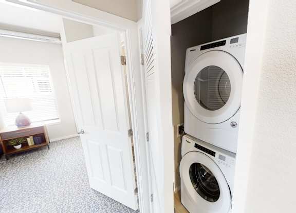 2-Bedroom apartment home at Central Park Apartments in Greenville MI