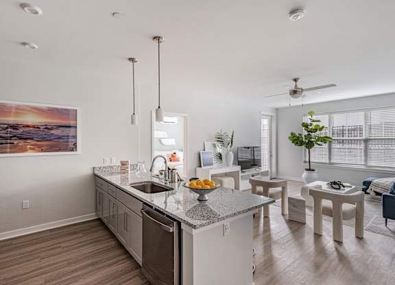 Open-Concept Layouts at Glen Oaks Luxury Apartments in Wall Township, NJ
