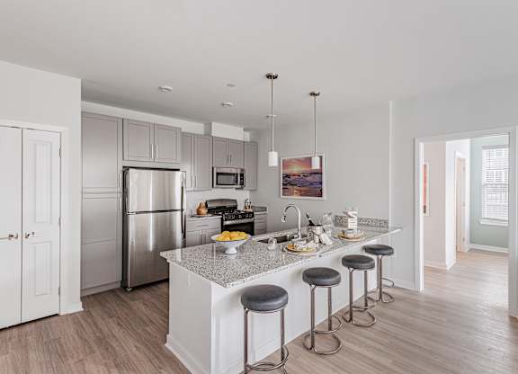 Chef-Style Kitchens at Glen Oaks Luxury Apartments in Wall Township, NJ