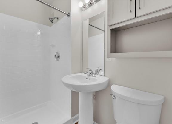 Bathroom With Bathtub at Autumn Woods, Bladensburg, MD