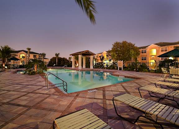 Resort-Style Pool at Laurel Oaks Affordable Apartments in Leesburg FL