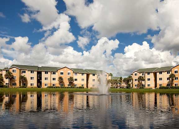 Exterior at Summer Lakes Affordable Apartments in Naples, Florida