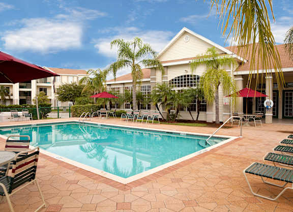Swimming Pool at College Park Apartments in Naples FL
