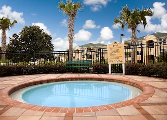Kid's Pool at Laurel Oaks Affordable Apartments in Leesburg FL
