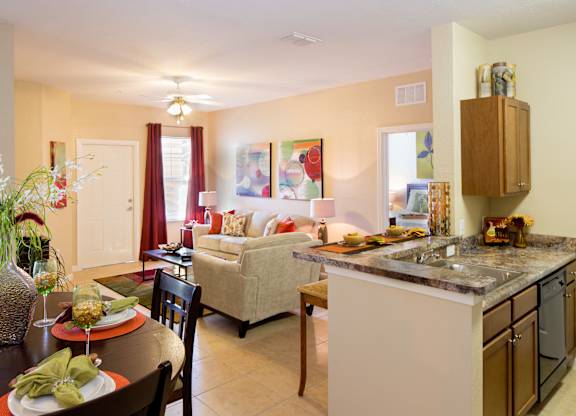 Open-Layout Home at Colonial Lakes Apartments in Lake Worth, FL
