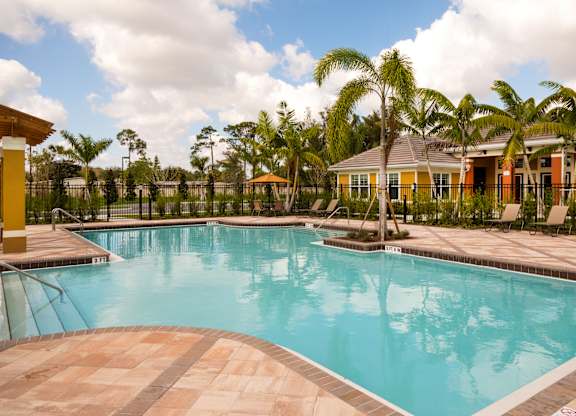 Swimming Pool at Colonial Lakes Apartments in Lake Worth, FL