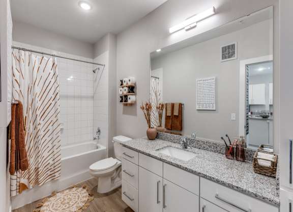 Modern Bathrooms at Carson Crossing Apartments in Southeast Austin TX