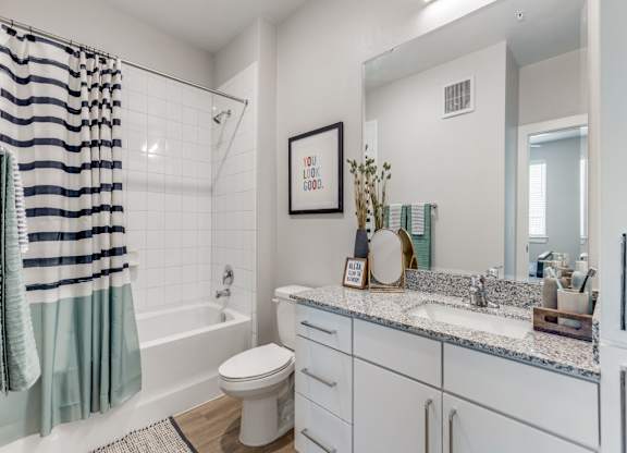 Modern Bathrooms at Carson Crossing Apartments in Southeast Austin TX