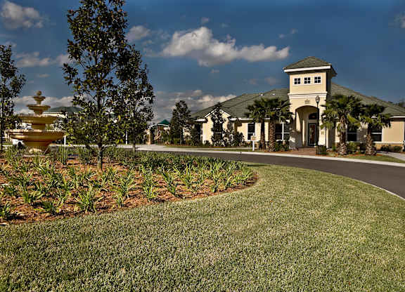 Savannah Springs Affordable Apartments in Jacksonville FL