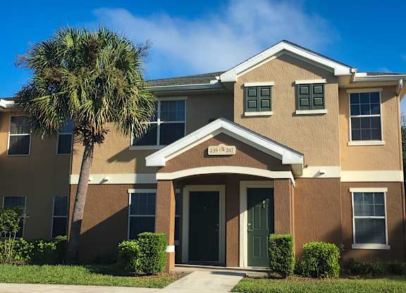 Exterior at Spring Haven Affordable Apartments in Spring Hill FL