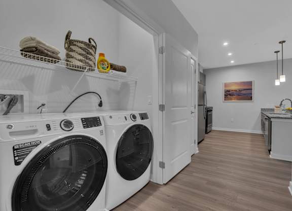 Front-Load Washer and Dryers at Glen Oaks Luxury Apartments in Wall Township, NJ