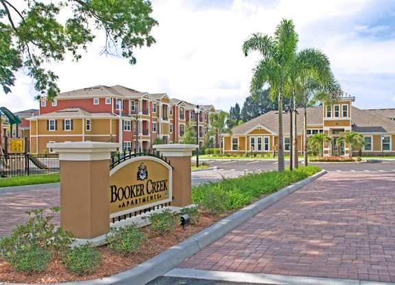 Booker Creek Apartments in St. Petersburg, FL