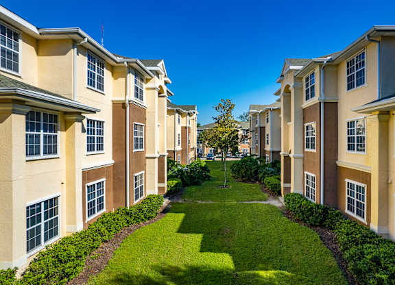 Exterior at Brandywine Affordable Apartments in Tampa FL