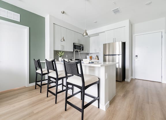 Modern Kitchens at Marquee Square Apartments in Tampa, FL
