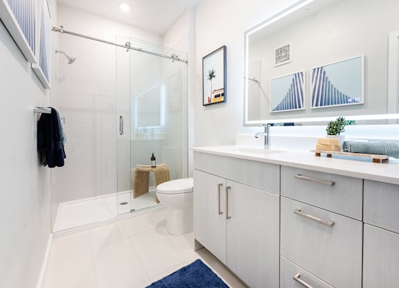 Modern Bathrooms at Marquee Square Apartments in Tampa, FL
