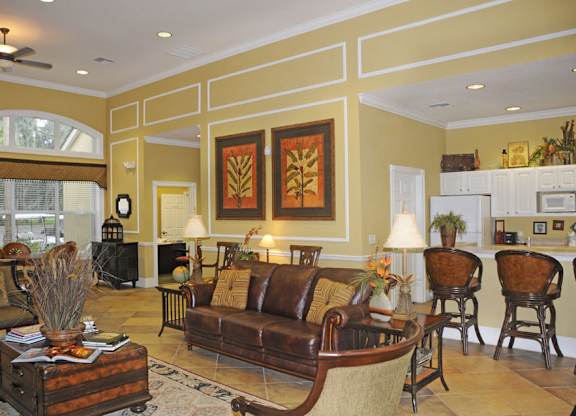 Clubhouse at Claymore Crossings Apartments in Tampa FL