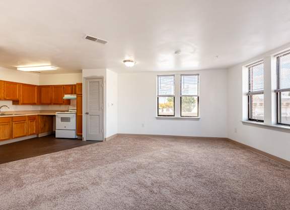 Affordable Spacious Floor Plans at Landmark Affordable Apartments in Baltimore, MD