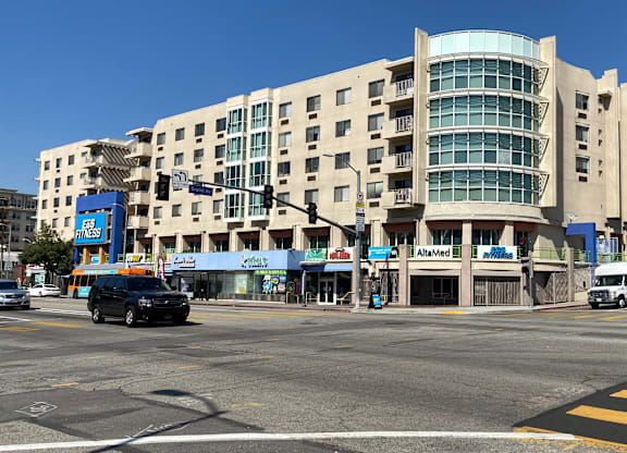 Grand Plaza Senior Affordable Apartments in Los Angeles, CA