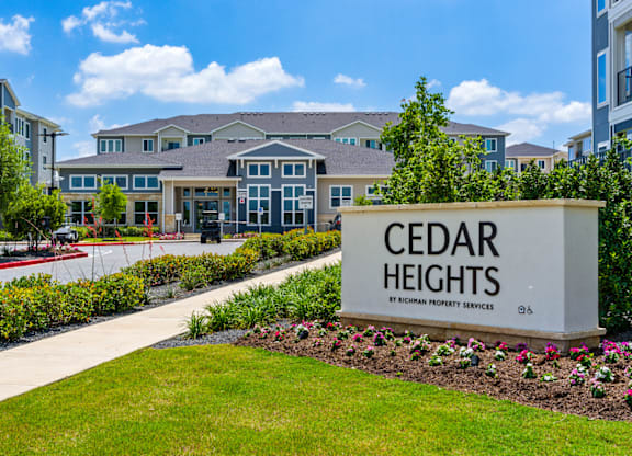 Cedar Heights Southeast Austin Apartments