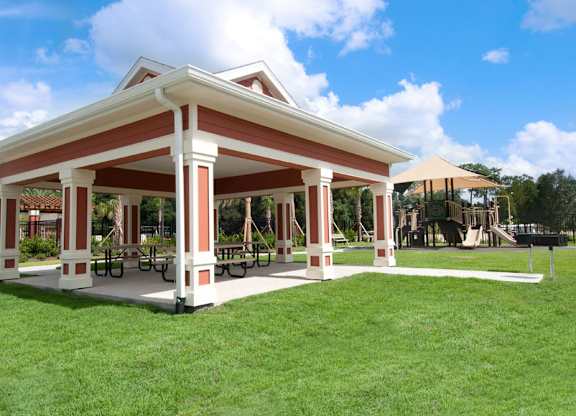 Picnic Areas at Fort King Colony in Zephyrhills, FL