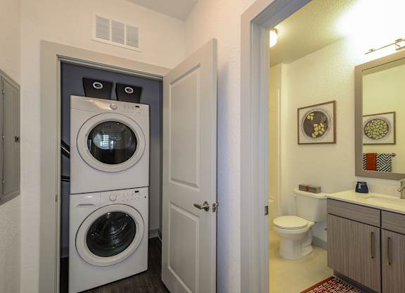 In-Home Washer and Dryer at Grady Square Luxury Apartments in Tampa, FL