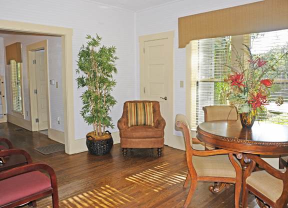 Interior at Grande Oaks Apartments in Tampa FL