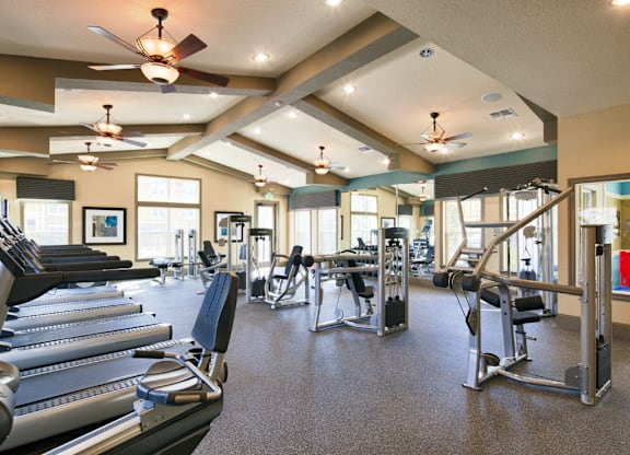 Gym at Bennett Creek Apartments in Jacksonville, FL