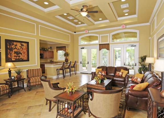 Clubhouse at Hunt Club Apartments in Tampa FL