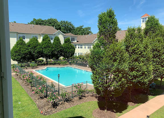 Swimming Pool at The Kentshire Senior Apartments in Midland NJ