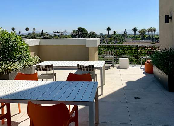 Courtyard at Ventana Senior Apartments in Fullerton CA