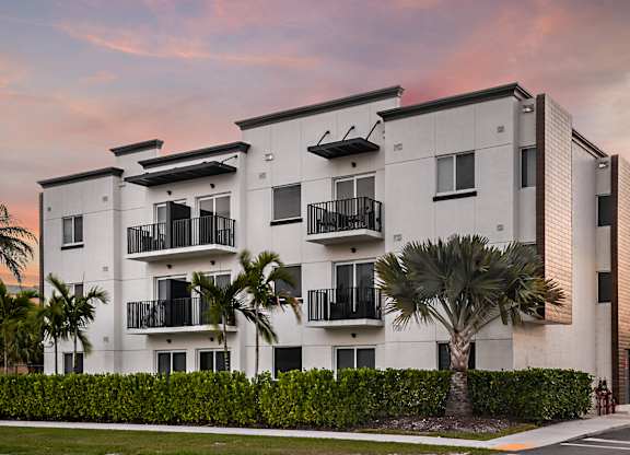 Lucida Affordable Apartments in Miami Lakes FL