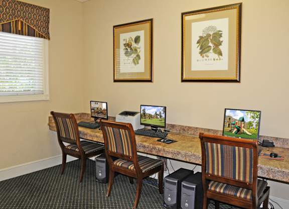 Business Center at Morgan Creek Affordable Apartments in Tampa FL