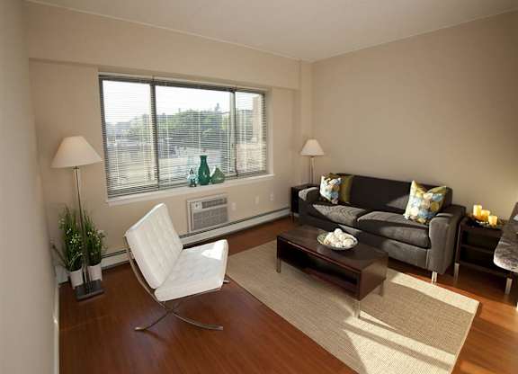 Open-Layout Homes at Douglass Park Apartments in New York, NY