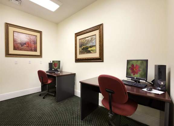 Dedicated Business Center at Spring Manor Senior Apartments in Poughkeepsie, NY