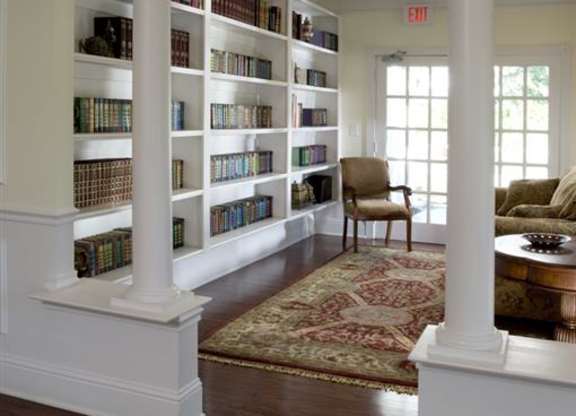 Library at Spring Manor Senior Apartments in Poughkeepsie, NY