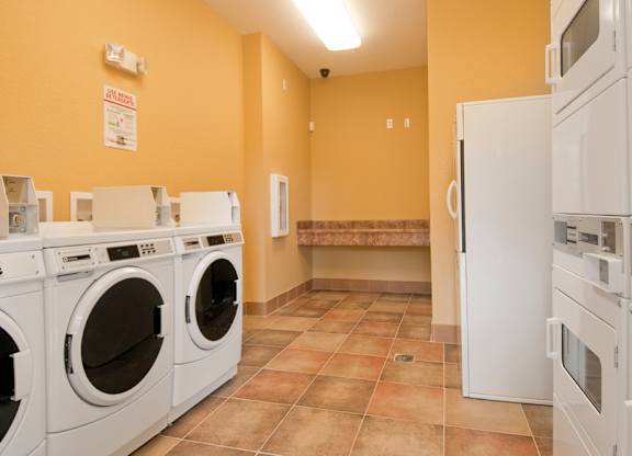 Laundry Center at Sabal Ridge Affordable Apartments in Tampa FL