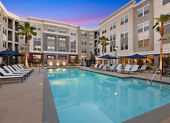 Resort-Style Pool at The Huntington Luxury Apartments in Duarte CA