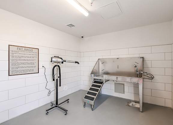 Pet Spa at The Huntington Luxury Apartments in Duarte CA